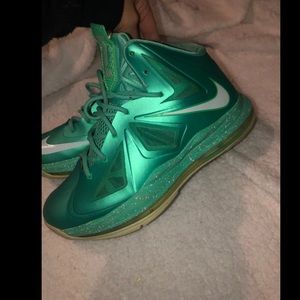 Lebron Easter Sneakers hightops